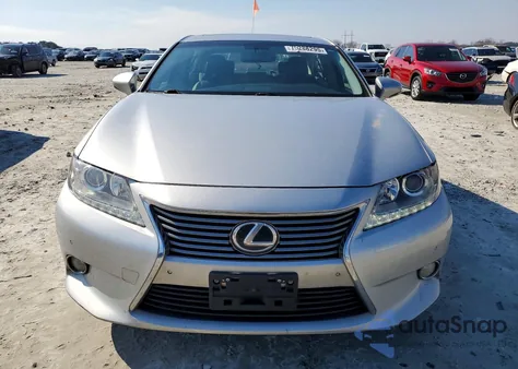 2015 Lexus Es 350 z USA, uszkodzony, nr VIN JTHBK1GG4F2181515